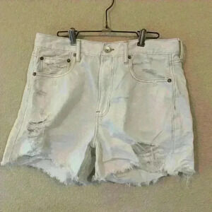 American Eagle white high rise distressed shorts concert festival cowgirlcore